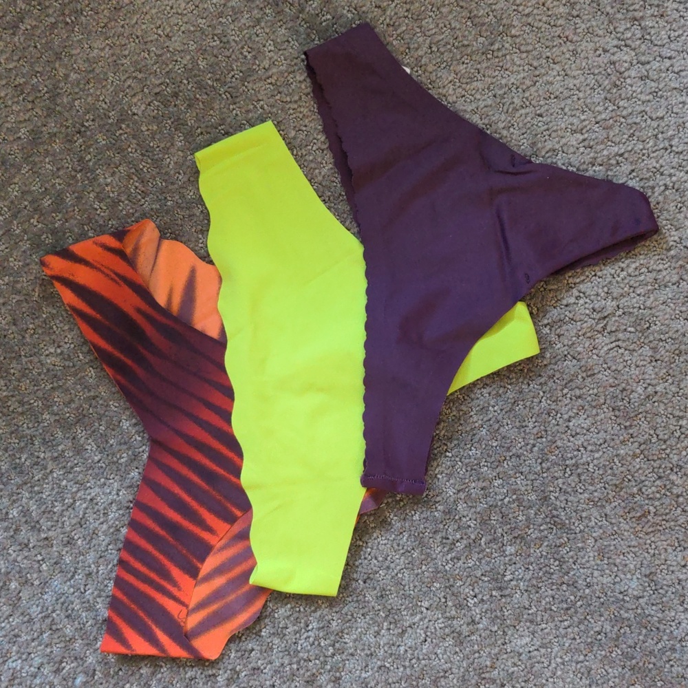 NWT Victoria's Secret Very Sexy & Angels Panties Size S / M